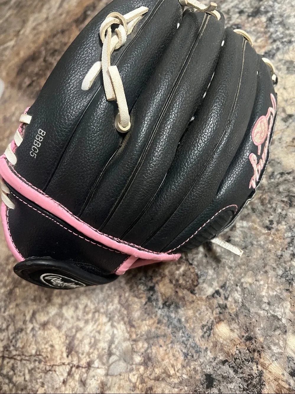 Rawlings Softball Glove Youth Black Pink Fastpitch WFP115